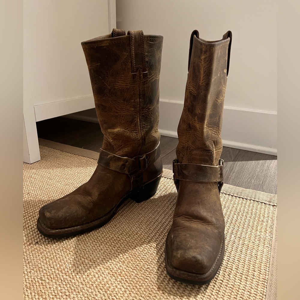 Frye Women’s Harness Boot - Dark Brown
